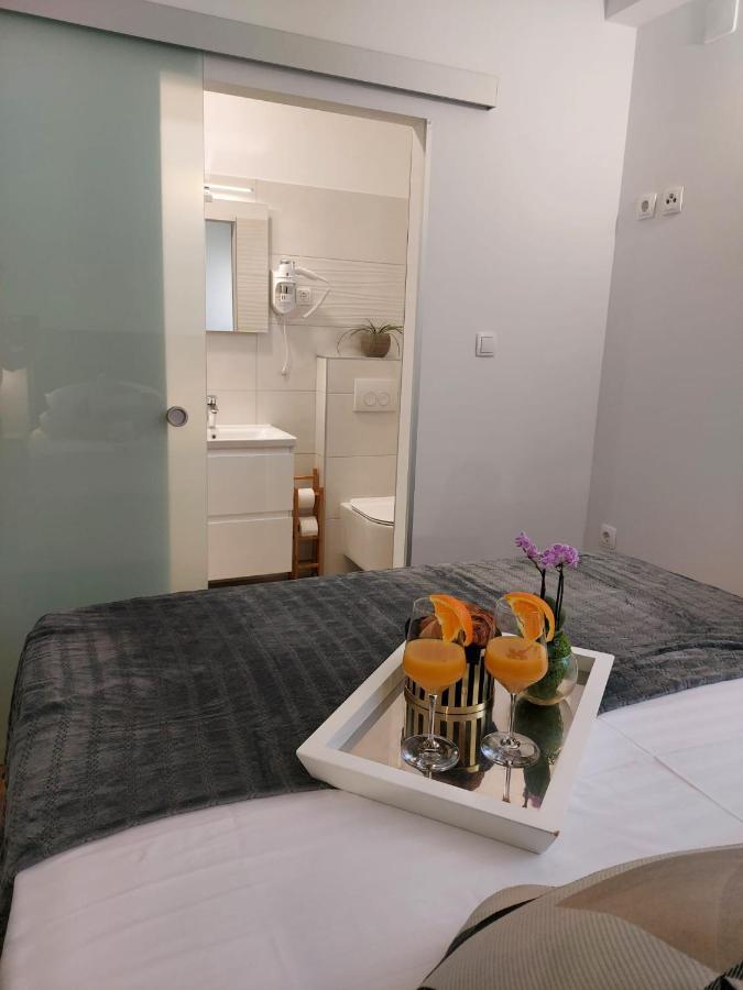 Apartmani Cvita Omis Exterior photo